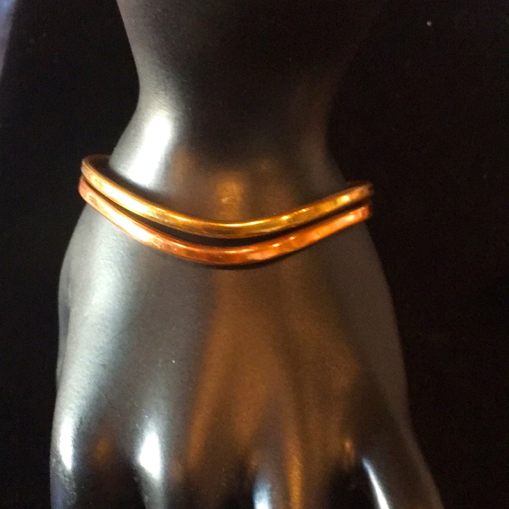 Sergio Lub of California Chevron Wave VTG